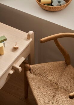 Carl Hansen & Søn CH24 Wishbone children's chair, oiled oak - natural cord