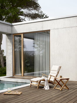 Carl Hansen & Søn Sedia a sdraio BM5565 con poggiapiedi e cuscino, teak - Heritage Papyrus 1, immagine decorativa
