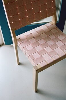 Artek Aalto chair 611, birch - natural/red webbing