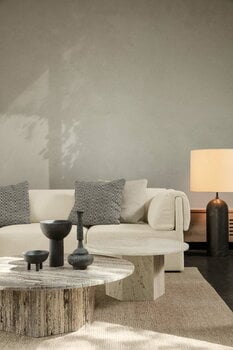 GUBI Epic sohvapöytä, pyöreä, 80 cm, valkoinen travertiini
