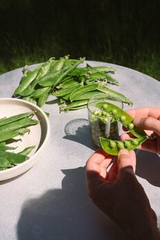 Frama Tasca pöytä, pieni, alumiini, sisustuskuva