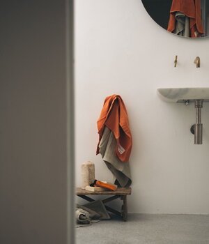 Frama Light Towel Handtuch, Burned Orange