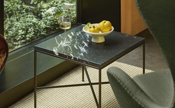 Fritz Hansen Planner MC330 soffbord, svart - marmor Charcoal