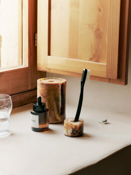 Ferm Living Mist vanulappurasia, ruskea, sisustuskuva