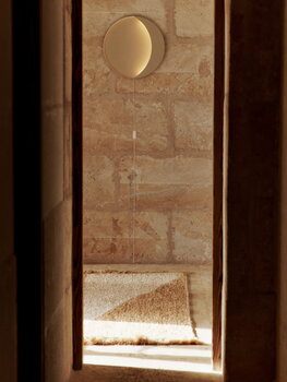 Ferm Living Lampada da parete Neba, cashmere, immagine decorativa