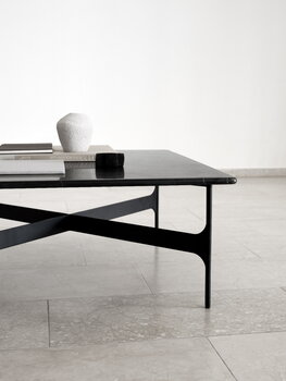 Wendelbo Table basse carrée Floema, noir - marbre noir