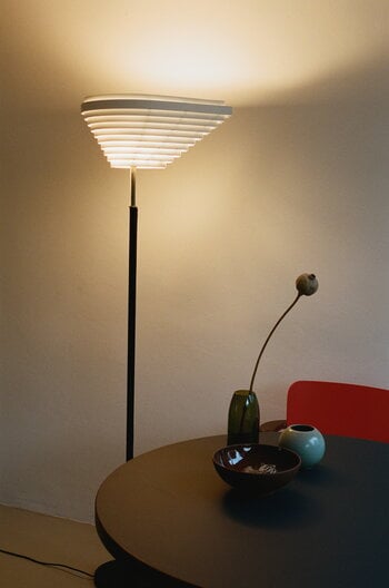 Artek Aalto floor lamp A805, polished brass 
