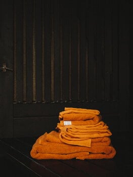 Frama Heavy Towel jättipyyhe, poltettu oranssi