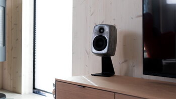 Genelec G Two (B) active speaker, RAW aluminium, decoration image