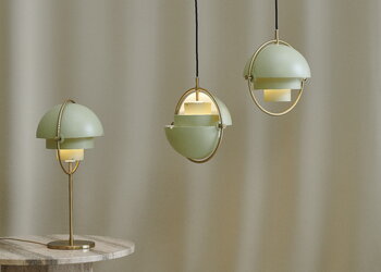 GUBI Multi-Lite pendant, small, brass - desert sage