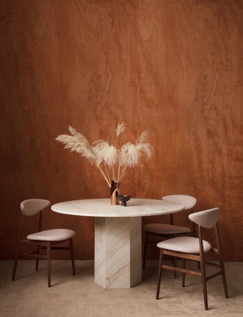 GUBI Epic ruokapöytä, pyöreä, 130 cm, valkoinen travertiini