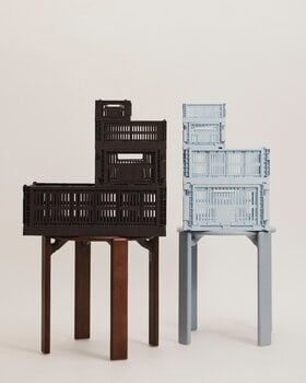 HAY Colour Crate kori, L, kierrätysmuovi, soft blue, sisustuskuva