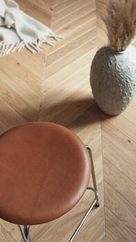 Fritz Hansen High Dot barstol, 76 cm, krom - valnötsbrunt läder