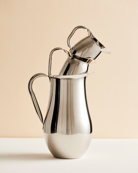 HAY Indian Steel Pitcher kaadin, korkea, ruostumaton teräs, sisustuskuva
