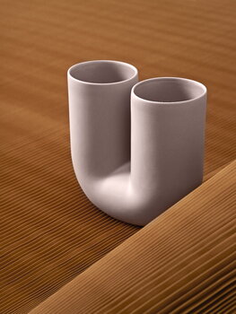 Muuto Kink vase, dusty lilac, decoration image