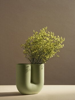 Muuto Kink vase, light green, decoration image