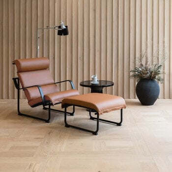 Yrjö Kukkapuro Remmi lounge chair, black - cognac leather, decoration image