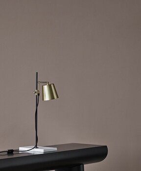 Karakter Lab Light table lamp, black - brass