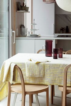 Lapuan Kankurit Osmankäämi table cloth/throw, 145 x 200 cm, linen - yellow, decoration image