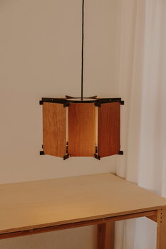 Marset MVV pendant, cherry wood