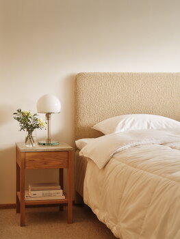 Matri Moona parisängyn päiväpeitto, 260 x 260 cm, cream - beige, sisustuskuva