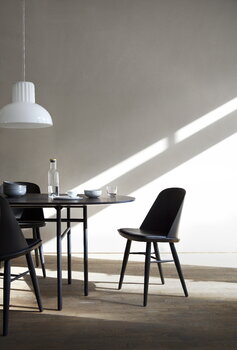Audo Copenhagen Table Snaregade, ovale, 210 x 95 cm, chêne noir