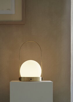 MENU Carrie LED table lamp, brushed brass