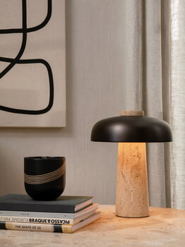 Audo Copenhagen Lampe de table Reverse, laiton bronze - travertin