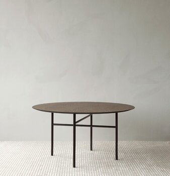 Audo Copenhagen Snaregade table, round, 138 cm, dark stained oak