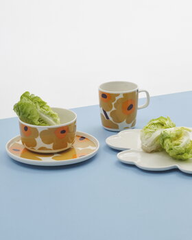 Marimekko Oiva - Unikko kulho, 5 dl, valkoinen - karamelli - lämmin oranssi, sisustuskuva