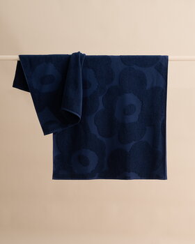 Marimekko Unikko bath towel, dark blue