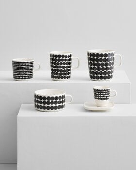 Marimekko Oiva - Räsymatto mug 2,5 dl, black-white