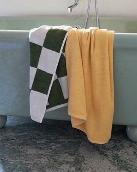 HAY Mono bath towel, yellow