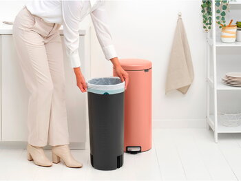 Brabantia cestino a pedale newIcon, 30 L, rame caldo, immagine decorativa