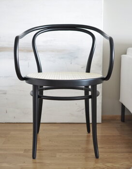 TON Armchair 30, cane - black, decoration image