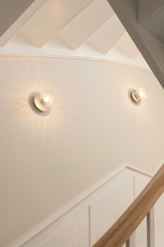 Nuura Lampada da parete/soffitto Liila 1, piccola, argento-trasparente, immagine decorativa