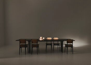GUBI Private ruokapöytä, 260 x 100 cm, mustanruskeaksi pets. saarni