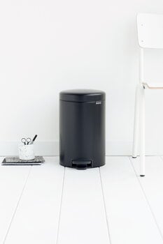 Brabantia Poubelle à pédale newIcon, noir mat