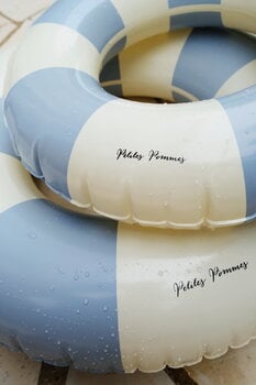 Petites Pommes Sally uimarengas, 90 cm, Nordic Blue, sisustuskuva