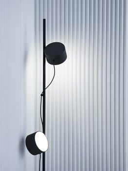 Muuto Post floor lamp, black