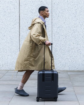 Db Journey Ramverk Carry-on lentolaukku, black out, sisustuskuva