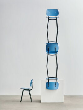 HAY Revolt chair, black - azure blue 3.0, decoration image