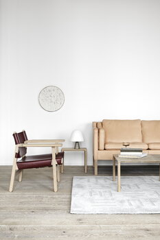Fredericia Mogensen 2213 sohva, luonnonvärinen nahka - saippuoitu tammi 