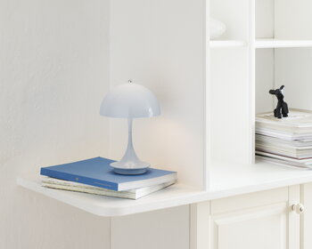 Louis Poulsen Panthella 160 Portable V2 table lamp, pale blue acryl