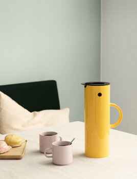 Stelton EM77 vacuum jug, 1,0 L, poppy yellow