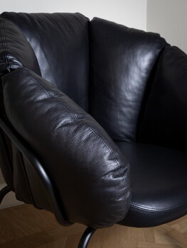 Maze Same Easy armchair, black - black leather