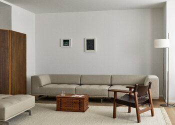 Fredericia The Spanish Chair, pelle di cavallo marrone scuro - noce oliato, immagine decorativa