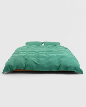 Tekla Pussilakana, 240 x 220 cm, vintage green, sisustuskuva