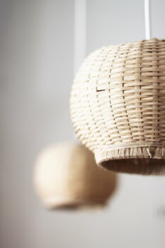 Tikau Sphere pendant lamp, bambu