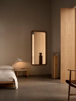 Carl Hansen & Søn VLA62 Radio House mirror, 80 x 175 cm, oiled oak, decoration image